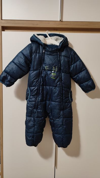 Детски дрехи за сезон есен/зима- горнища, якета, панталони H&M, халат