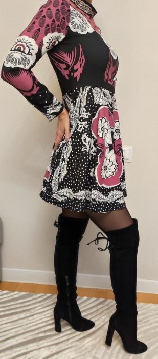 Женская одежда , Плать.