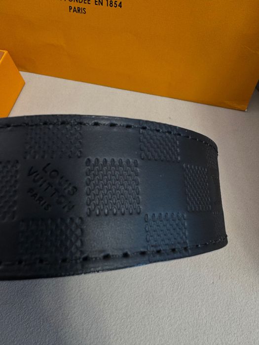 Louis Vuitton-Оригинален мъжки чисто нов колан 120 см