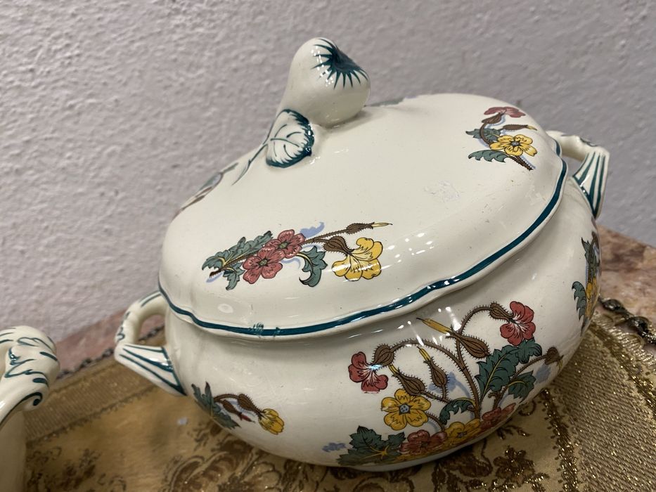 Белгийски супник на Boch Бох белгия Цената е за двата