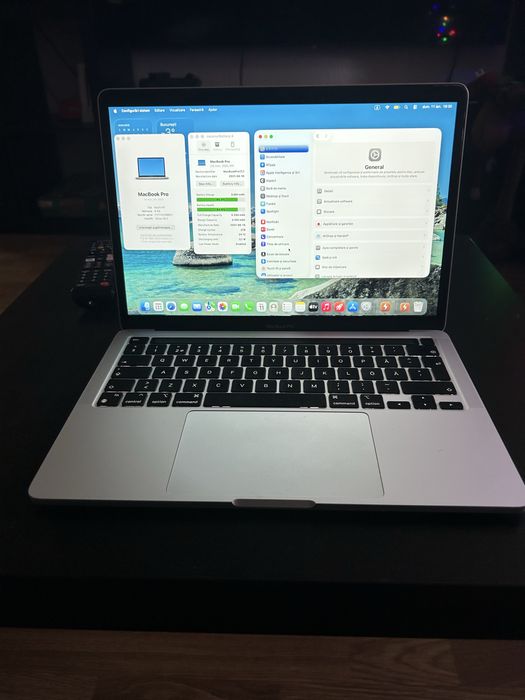 Vând Macbook Pro m1 produs 19.04.2021, SSD 500 GB, baterie 278 cicluri