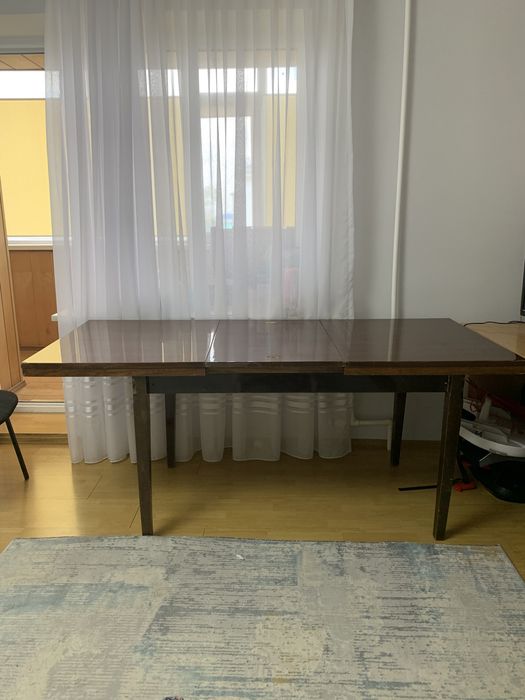 Продам стол раздвигающийся