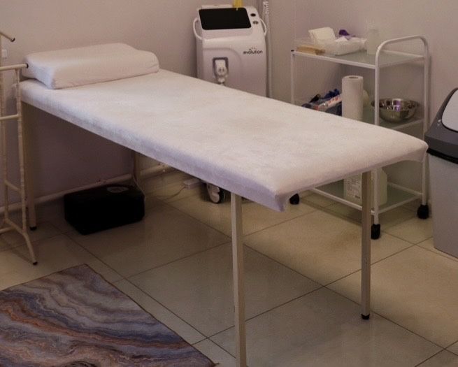 Продам кушетку 190/70