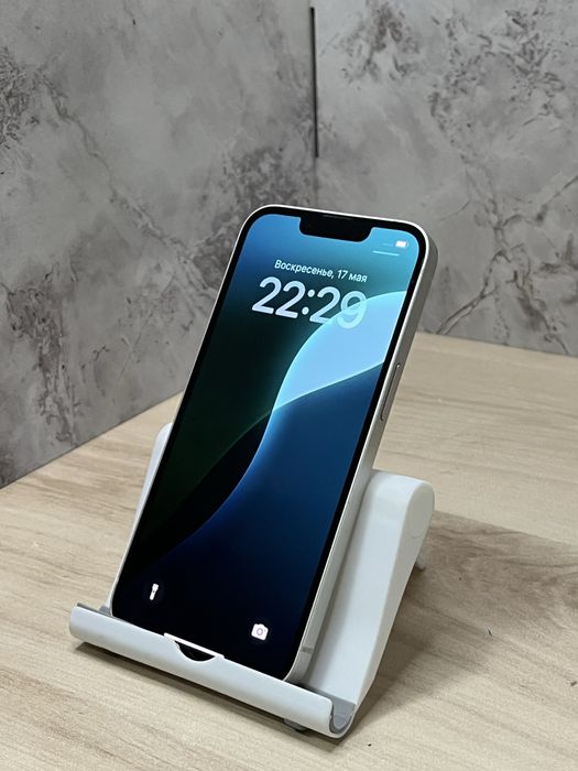 iPhone 13 / Айфон 13