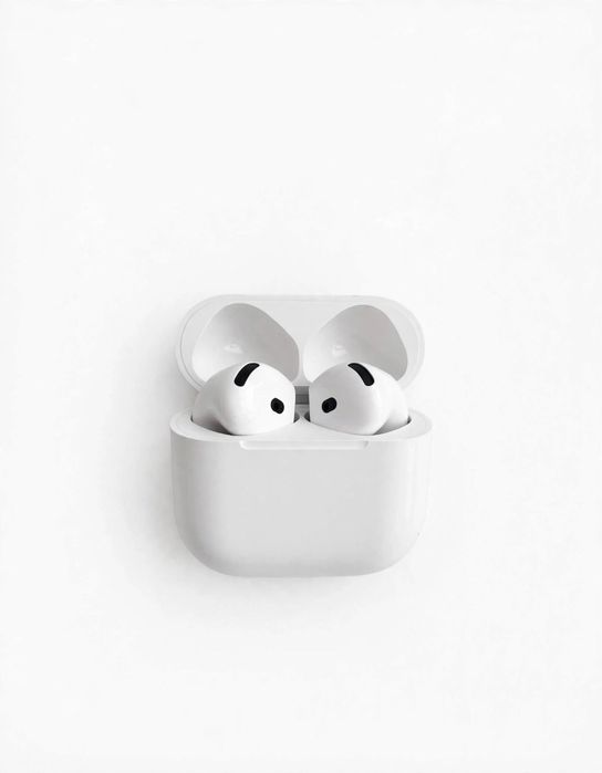 Apple AirPods 4 cu ANC - Ca Noi, Garantie Noiembrie 2026, Foarte Putin Folosite