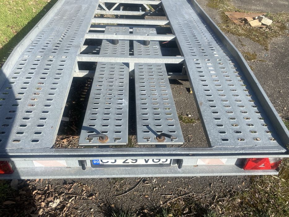 Platforma robusta 2700 kg, an 2019,unic proprietar, putin folosita