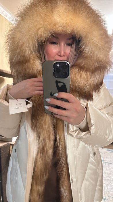 Пуховик лиса 120 000