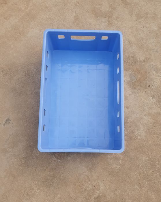 Yashik xar xil turdagi mahsulotlar uchun mo'ljallangan