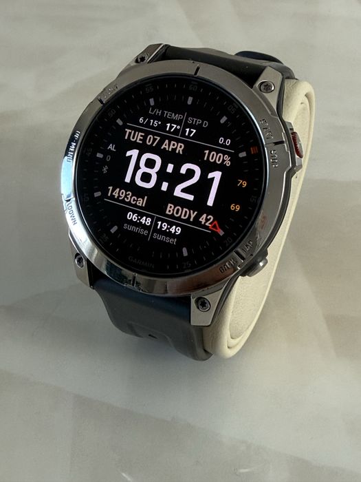 Smartwatch Garmin Epix 2 amoled display