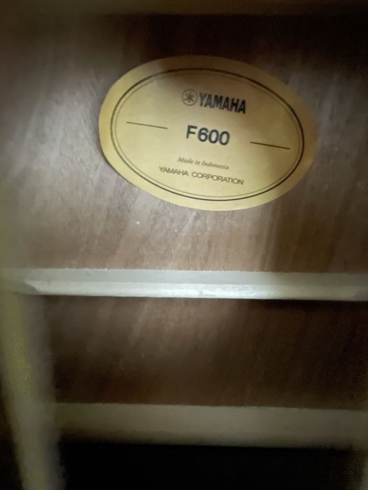 Продам гитару