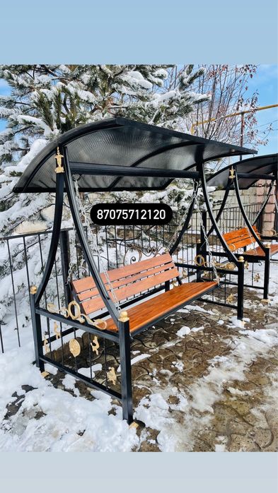 Садовые качели кованые