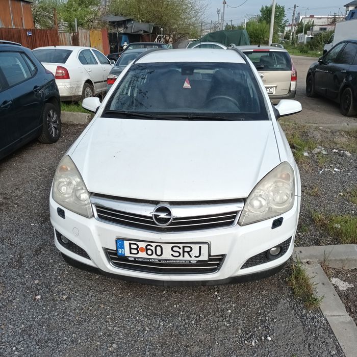 Vând Opel astra h  brek