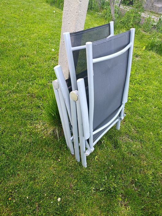 Сгъваеми алуминиеви къмпинг столове