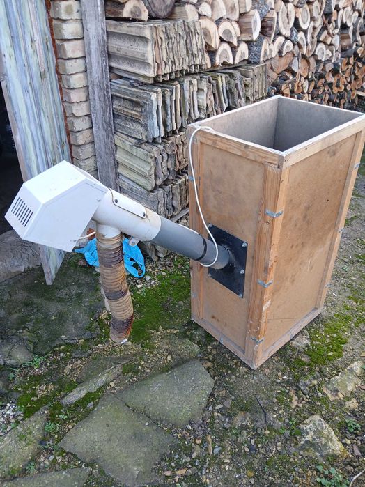 Горелка на пелети + бункер и шнек