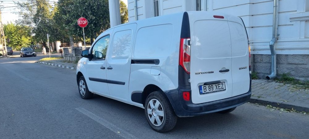 Kangoo maxi  2 usi laterale