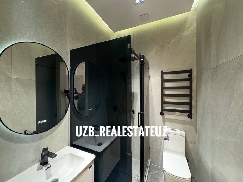 Ор-р: Академии городок Срочно Продается Новый Евро Дом 5.соток $580000