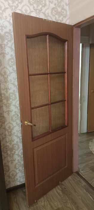 Продам двери межкомнатные