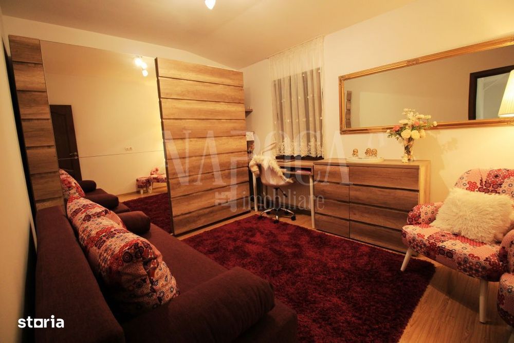 Apartament 4 camere de vanzare in Floresti — fotografia 1