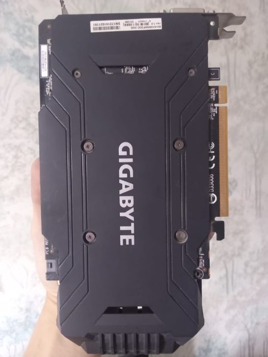 Продам Gtx 1060 3gb срочно