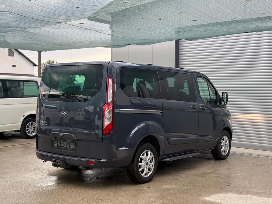 Ford Transit Tourneo Custom 2.2 TDCi 8+1 9 locuri 2014