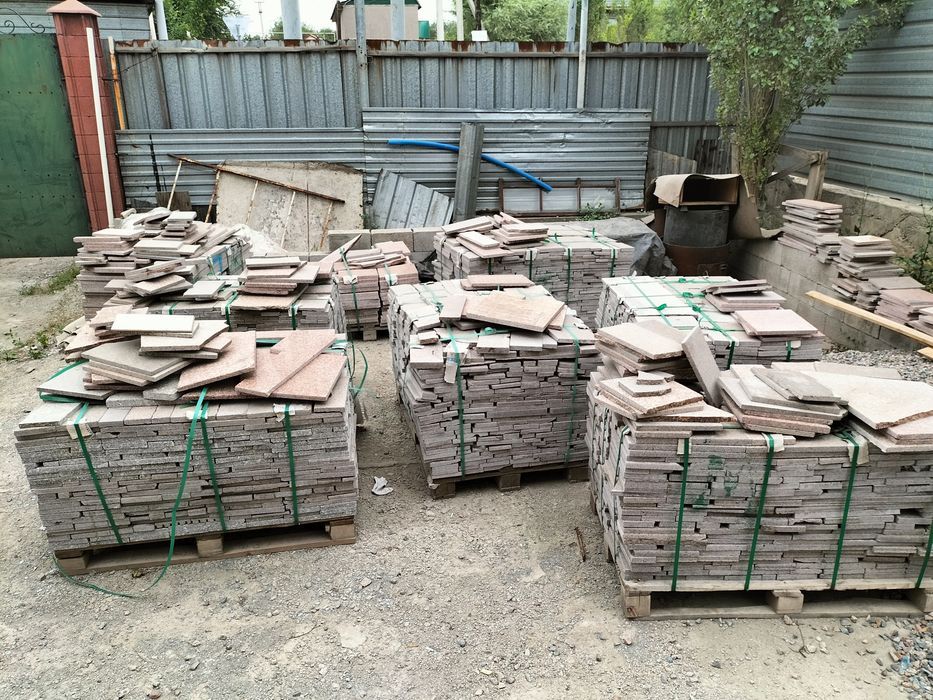 Продам гранит, гранитные плитки, гранитн брусчатка  (брусчатка) 200 кв