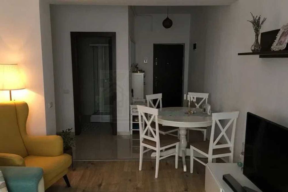 Дава се под наем Двустаен апартамент в Пловдив, Христо Смирненски - 65 кв.м за 285.6 € - Снимка #2