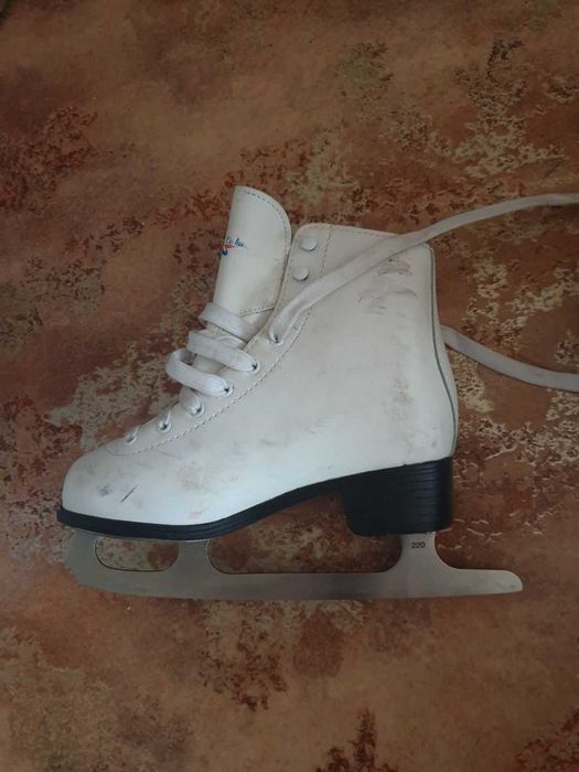 фигурные коньки 22 размер