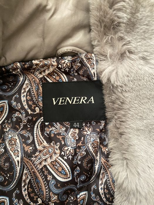 Продам зимнюю куртку