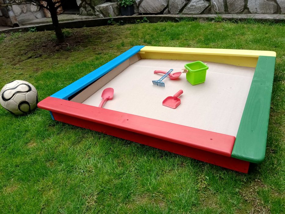 Пясъчник за малки деца/Покривало/Мембрана.