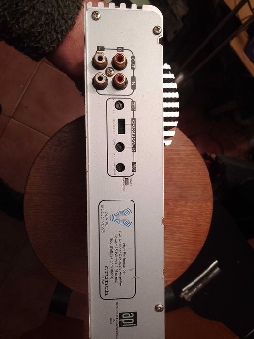 Усилватели три броя