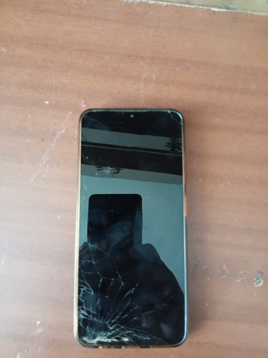 Продам смартфон ZTE 20 BLAID