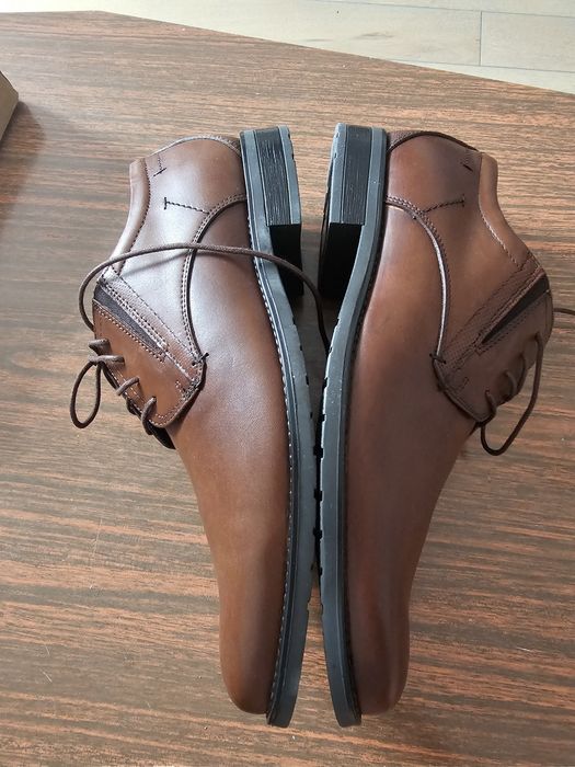 Pantofi bărbați piele maro marime 42