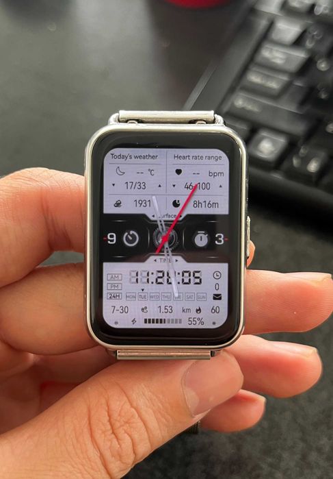 Smartwatch Huawei - curea metalica, argintie