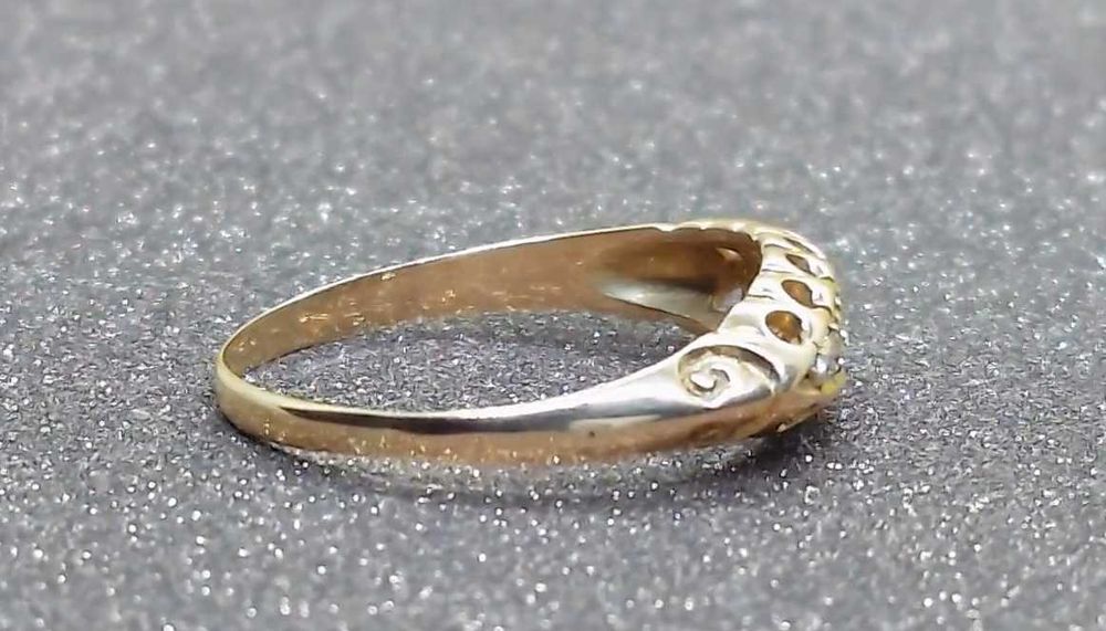 Inel Art Deco din aur 18K cu 5 diamante tăietură veche europeană