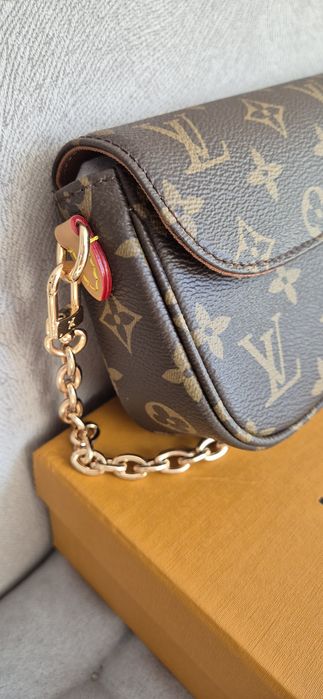 Geanta Louis Vuitton Ivy