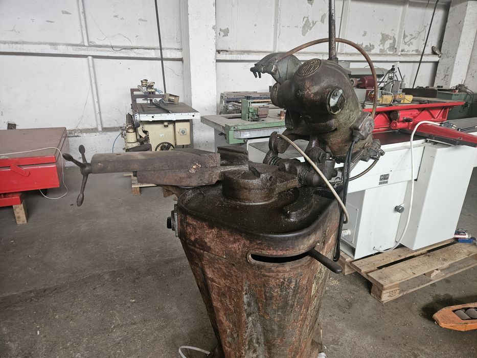 пендула за метал