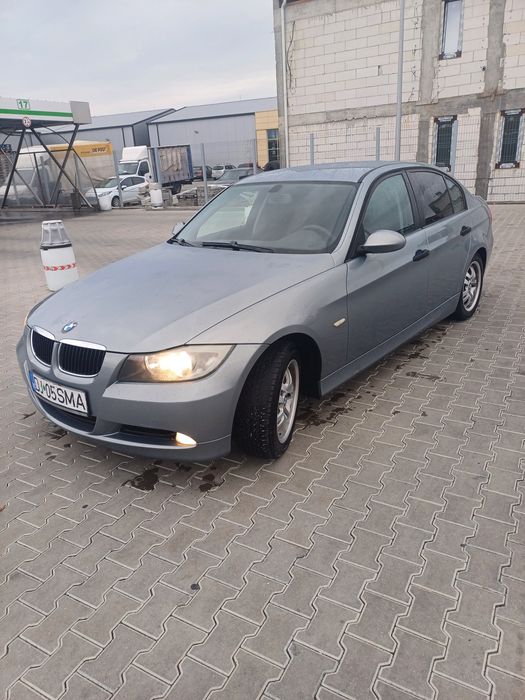 BMW Seria 3 2005 — imagine 2