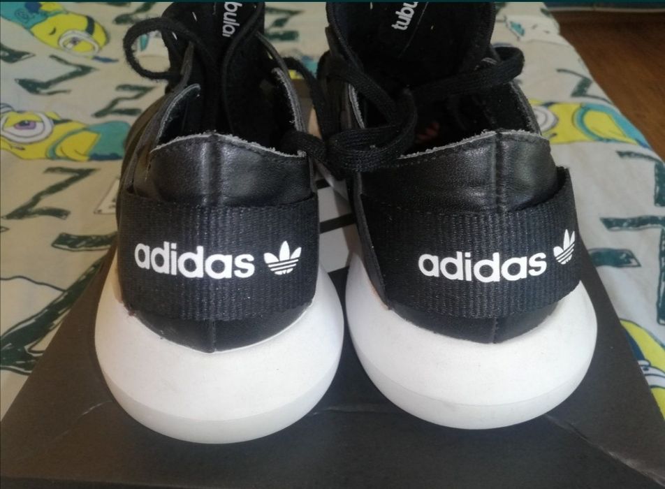 Маратонки Адидас 39 н