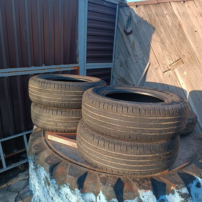 Продам шины  б/у