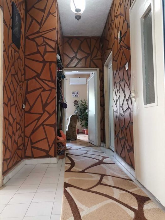 Продава се Етаж от къща в Хасково, Република - 170 кв.м за 330 €/кв.м - Снимка #4