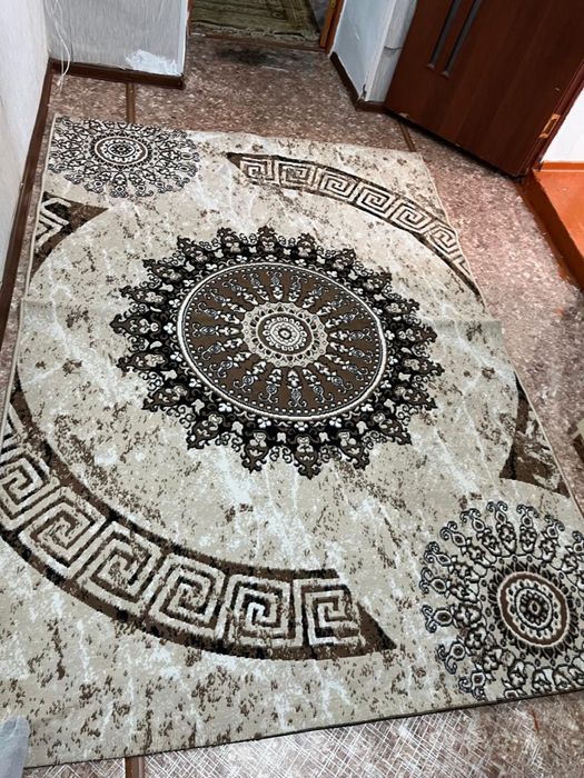 Продам дет палас и конфетница