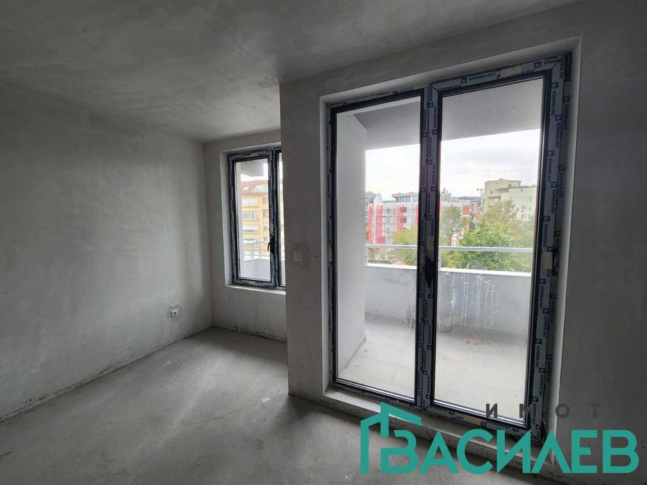 Продава се Двустаен апартамент в София, Център - 94 кв.м за 1221 €/кв.м - Снимка #3