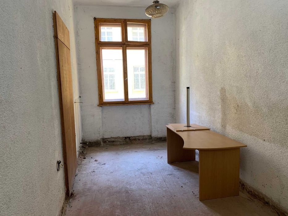 Стая / ОФис под наем 2 бр. - гр.София, бул.Витоша 1а