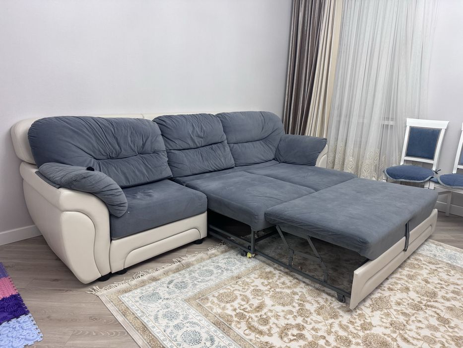Продам диван 2в1 отличного состояние