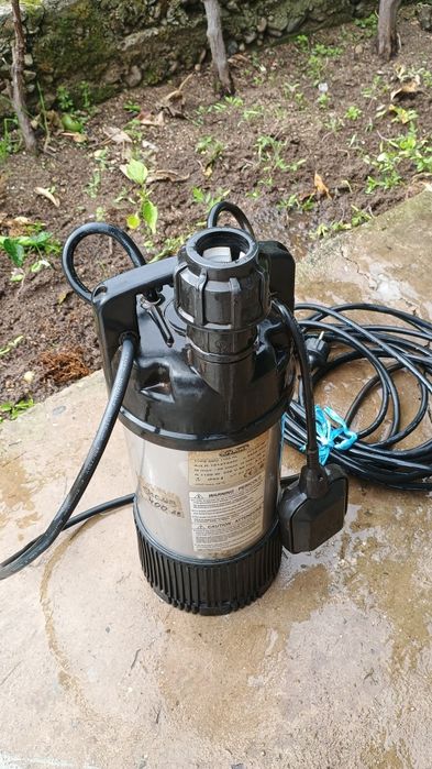 Потопяема помпа Speroni 1100W.