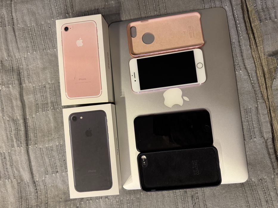 Vand 2buc Iphone 7 32Gb ( negru si rose)
