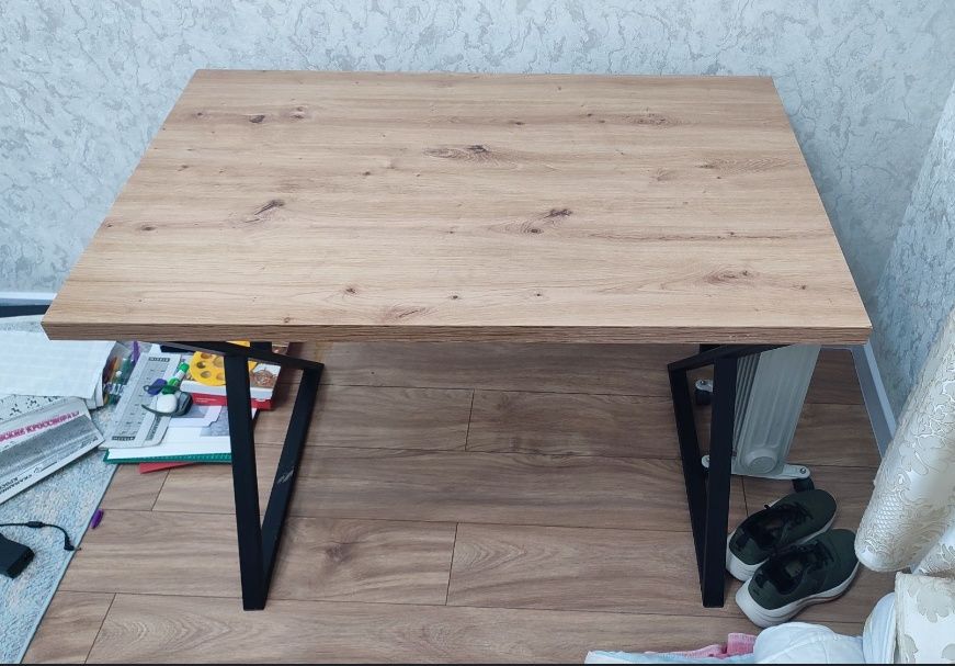 Стол компьютерный