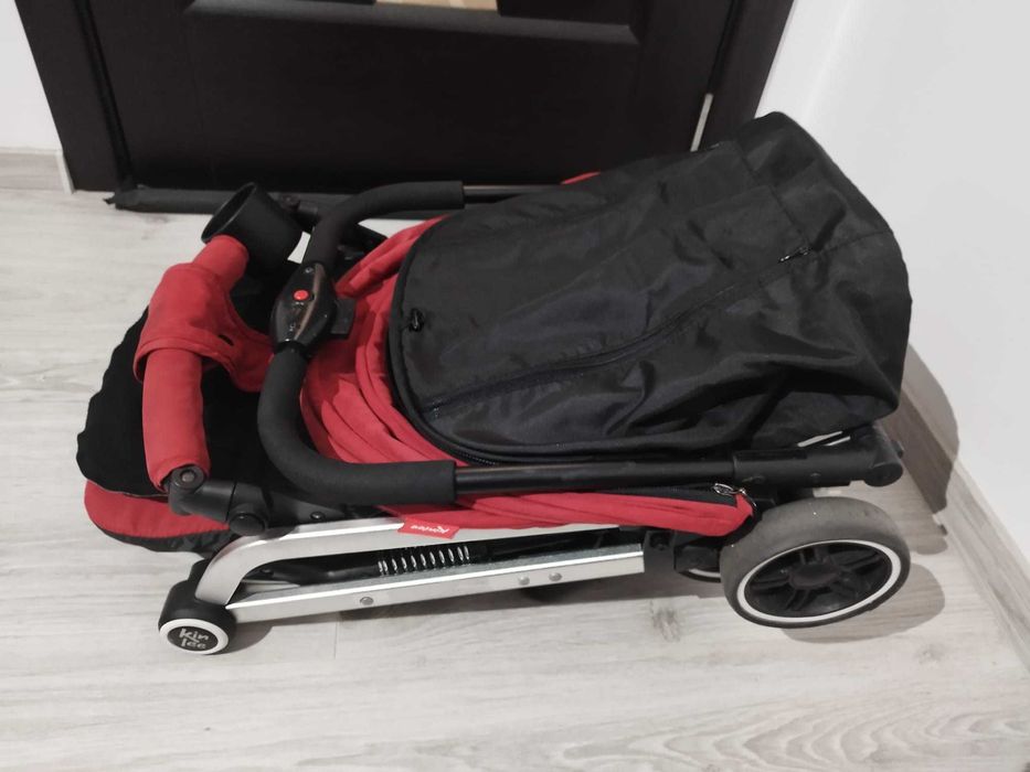 Carucior Kinlee C5 tip troler, pozitie de somn, din aluminiu,suspensii