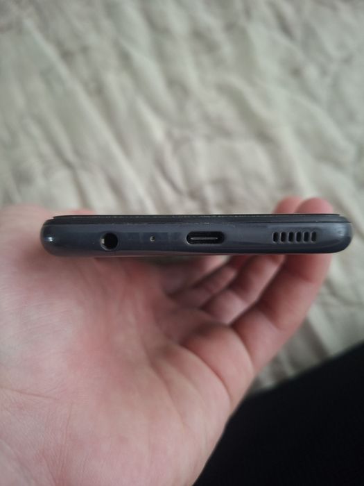 Samsung a13 kar dok bor