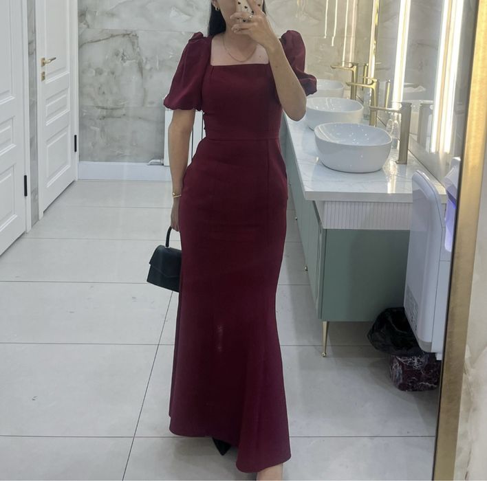 Вечерние платья бардовый